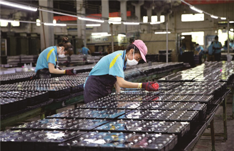 祝贺我司通过ISO、UL、金太阳监督审核